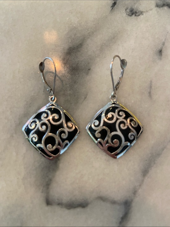 Vintage Jewelry - Vintage 14Kt. White Gold and Black Enamel Filigree Drop Earrings.